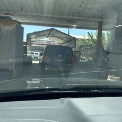 Terrazas Mobil Auto Glass - A rock cracked my window, but here they gave me the best deal!!!