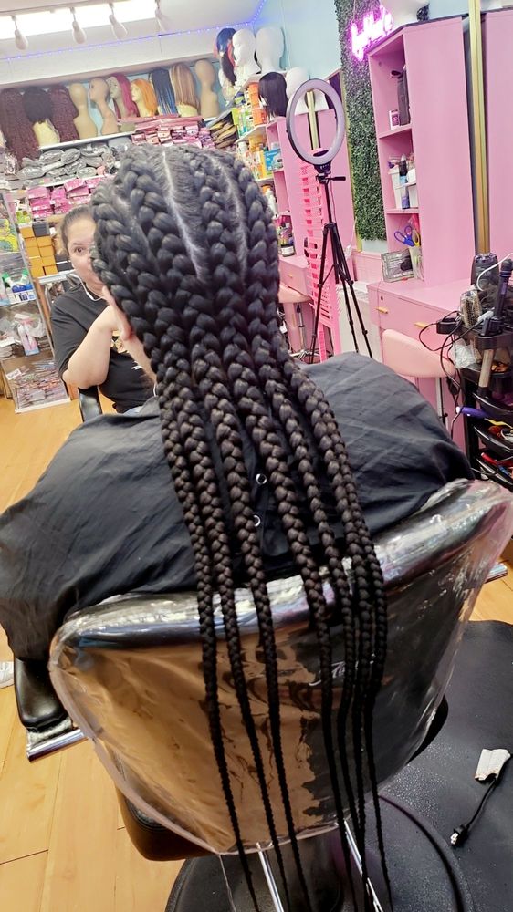 ROYALMAMZEE HAIR BRAIDING SALON Updated September 2024 19 Photos