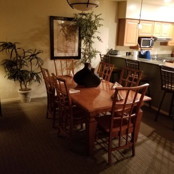 Canoa Ranch Golf Resort - King Suite Dinning Room - Resorts Near Me - Green Valley, Arizona Canoa Ranch Golf Resort - King Suite Dinning Room - Resorts Near Me - Green Valley, Arizona