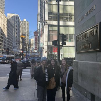 Macy's - Department Stores Near Me - Chicago, Illinois