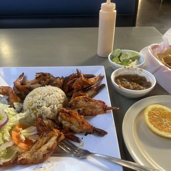 Las Islas Marias Rest - Seafood Near Me - Rohnert Park, California Las Islas Marias Rest - Seafood Near Me - Rohnert Park, California
