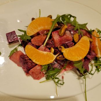 Carmello's - SALADA DE BETTERABA - Italian Near Me - Manassas, Virginia