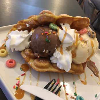 Luu’s Cafe - Taco -- the right amount of ice cream but no different than the regular bubble waffle - Waffles Near Me - Seattle, Washington Luu’s Cafe - Taco -- the right amount of ice cream but no different than the regular bubble waffle - Waffles Near Me - Seattle, Washington