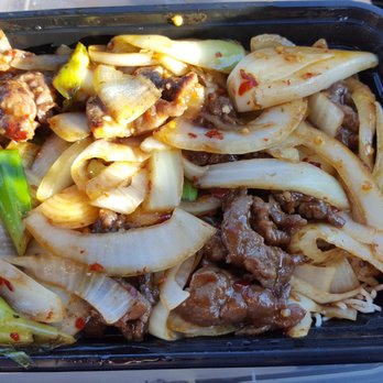 China Cook - Onions with Mongolian beef - Chinese Near Me - Joliet, Illinois China Cook - Onions with Mongolian beef - Chinese Near Me - Joliet, Illinois
