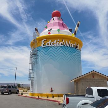 EddieWorld - Eye-catching and fun water tower and thermostat. - Service Stations Near Me - Yermo, California