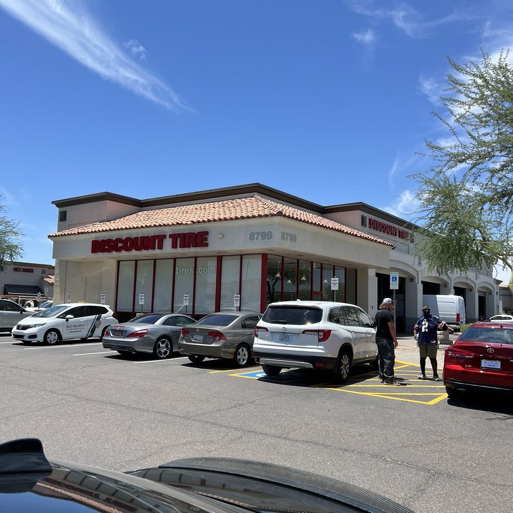 Discount Tire - The outside of Discount Tire - Wheel & Rim Repair Near Me - Scottsdale, Arizona Discount Tire - The outside of Discount Tire - Wheel & Rim Repair Near Me - Scottsdale, Arizona