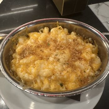 Bungalow Downtown Dining - Mac & Cheese - Steakhouses Near Me - Houston, Texas Bungalow Downtown Dining - Mac & Cheese - Steakhouses Near Me - Houston, Texas