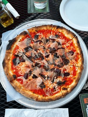 Tony's Pizzeria Teatro by null