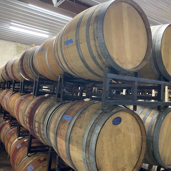 MDUB Chauffeaur Services - Oak wine barrels - Airport Shuttles Near Me