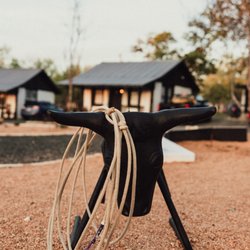 The Vaquero Motel - Practice your lasso.