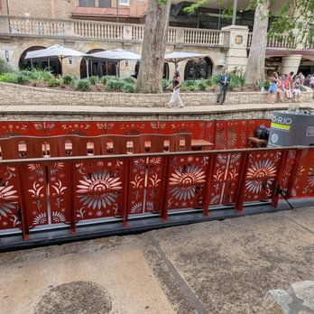 Go Rio Cruises - The boat - Boat Tours Near Me - San Antonio, Texas