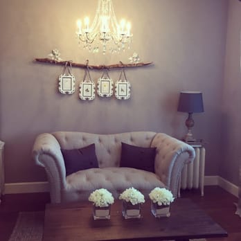 About Face Skincare - Relaxing waiting - Skin Care Near Me - Puyallup, Washington About Face Skincare - Relaxing waiting - Skin Care Near Me - Puyallup, Washington