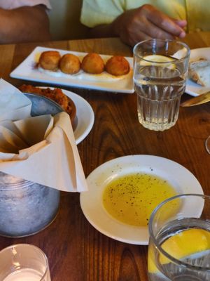 Barcelona Wine Bar by null