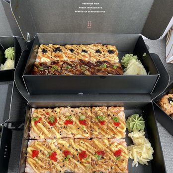 Toro Toro - Aburi Salmon + Shrimp, Aburi Eel, Aburi Salmon - Japanese Near Me - Concord, Ontario Toro Toro - Aburi Salmon + Shrimp, Aburi Eel, Aburi Salmon - Japanese Near Me - Concord, Ontario