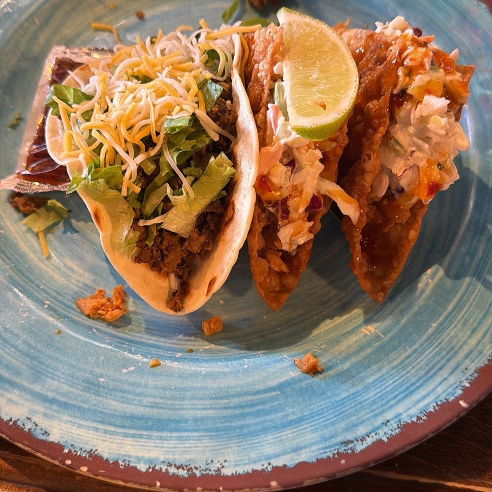 Lonestar Schooner Bar and Grill - TACOS - Sports Bars Near Me - Tupelo, Mississippi Lonestar Schooner Bar and Grill - TACOS - Sports Bars Near Me - Tupelo, Mississippi