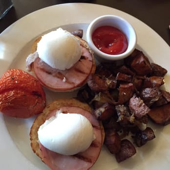 Sonsie - New American Near Me - Boston, Massachusetts