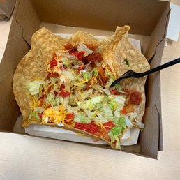 This is there salad in bowl