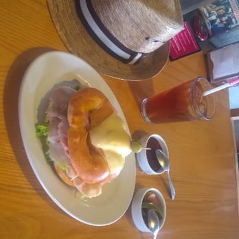 Tarlet's Coffee - Cruasán de jamón - Cafeteria Near Me - San Andrés, PUE Tarlet's Coffee - Cruasán de jamón - Cafeteria Near Me - San Andrés, PUE