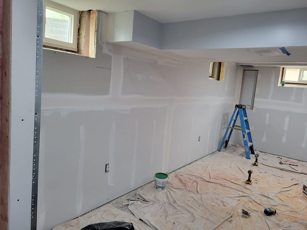 Slide of Bolivar's Remodeling