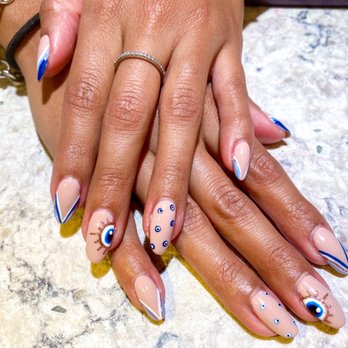 Blossom Nails Spa - Gel with design manicure by Tony - Nail Salons Near Me - Bradenton, Florida