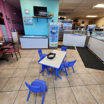 Joy's Ice Cream Plus - Ice Cream & Frozen Yogurt Near Me - Fort Pierce, Florida