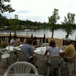 Bells Resort Bar & Grill