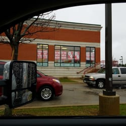 Mattress Firm Lombard - Mattress Firm in Lombard is the best store ever