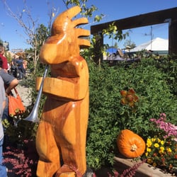 Apple Harvest Festival - Statue