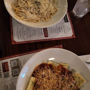 The Old Spaghetti Factory - spinach ravioli and mizithra pasta - Italian Near Me - Eugene, Oregon