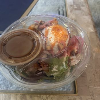 Mendocino Farms - Sweet Peach & Goat Cheese Salad - Sandwiches Near Me - Carlsbad, California