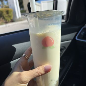 Pink Pink Tea Shoppe - Peach Oolong Milk Tea - Bubble Tea Near Me - Santa Clara, California Pink Pink Tea Shoppe - Peach Oolong Milk Tea - Bubble Tea Near Me - Santa Clara, California