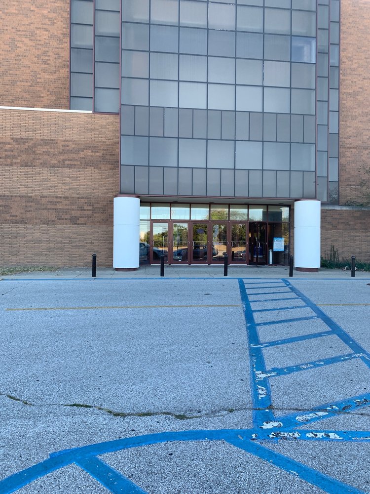 DILLARD’S 12 Reviews 4615 Eastgate Blvd, Cincinnati, Ohio