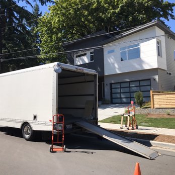 Royal Moving - Movers Near Me Royal Moving - Movers Near Me