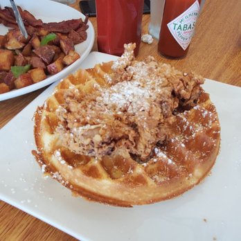 Manny's Cafe - Chicken & waffles - Breakfast & Brunch Near Me - Carol Stream, Illinois Manny's Cafe - Chicken & waffles - Breakfast & Brunch Near Me - Carol Stream, Illinois