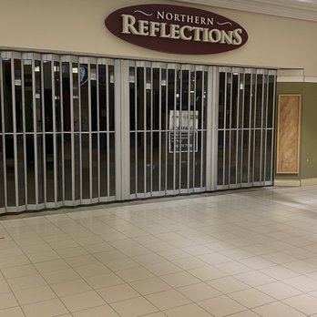 North Bay Mall - Old school - Shopping Centers Near Me - North Bay, Ontario North Bay Mall - Old school - Shopping Centers Near Me - North Bay, Ontario