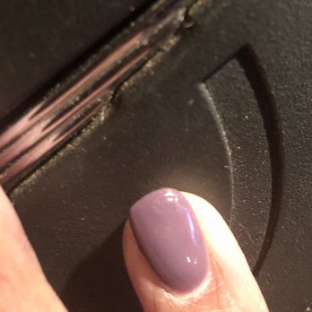 LUNA Nails & Spa - Messed up powder dip job - Nail Salons Near Me - Washington, DC, District of Columbia