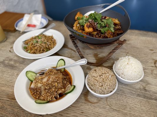 HUPO琥珀 | Best Szechuan Food in LIC by null