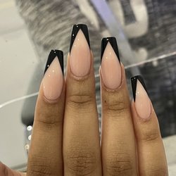 Hello Nail Spa