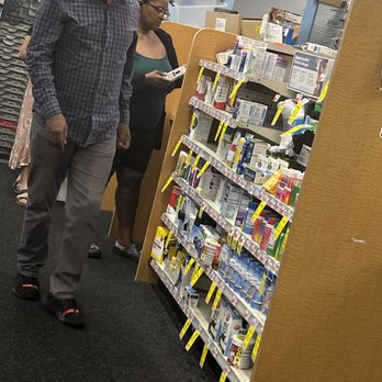 CVS PHARMACY - Updated August 2024 - 54 Photos & 96 Reviews - 15100 ...