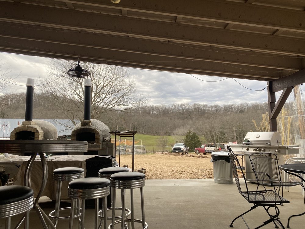 WHISTLING SPRINGS BREWING CO Updated September 2024 38 Photos & 11