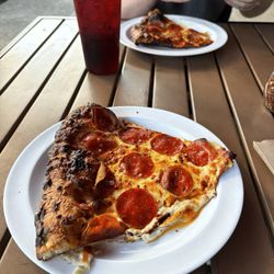 48 North Pizzeria