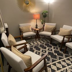 Joy Giovanni - Joyful Medium - Welcome to Joy's cozy office, perfect for in person sessions.