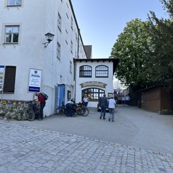Andechser Bräustüberl - View as you walk up