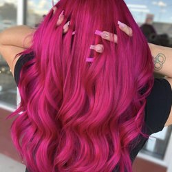 Sagrado Salon & Skin - Hot girl sh!t