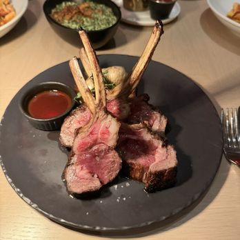 Gigi's - Lamb - Seafood Near Me - Montauk, New York