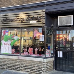 Holmesburg Bakery - Exterior