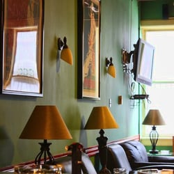 Connecticut Cigar Company - C3 Lounge