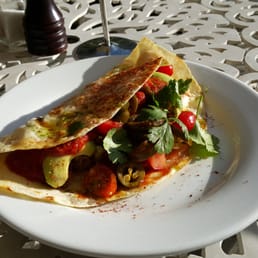Migas with Dobos hot sauce, great texmex food. Migas with Dobos hot sauce, great texmex food.