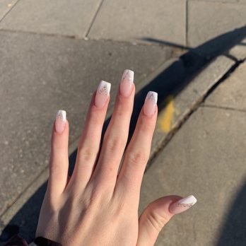 V Nails - Nail Salons Near Me - Hopkins, Minnesota V Nails - Nail Salons Near Me - Hopkins, Minnesota
