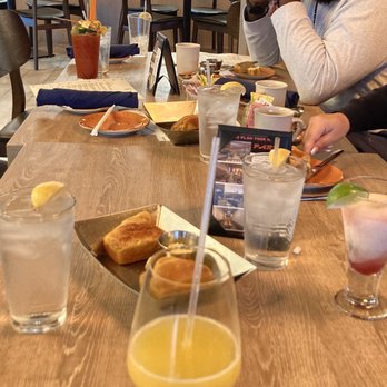 Z'Tejas - A table of Frozen Chambord, Mimosas, Bloody Mary & Cornbread, 12.3.2022. - Tex-Mex Near Me - Chandler, Arizona